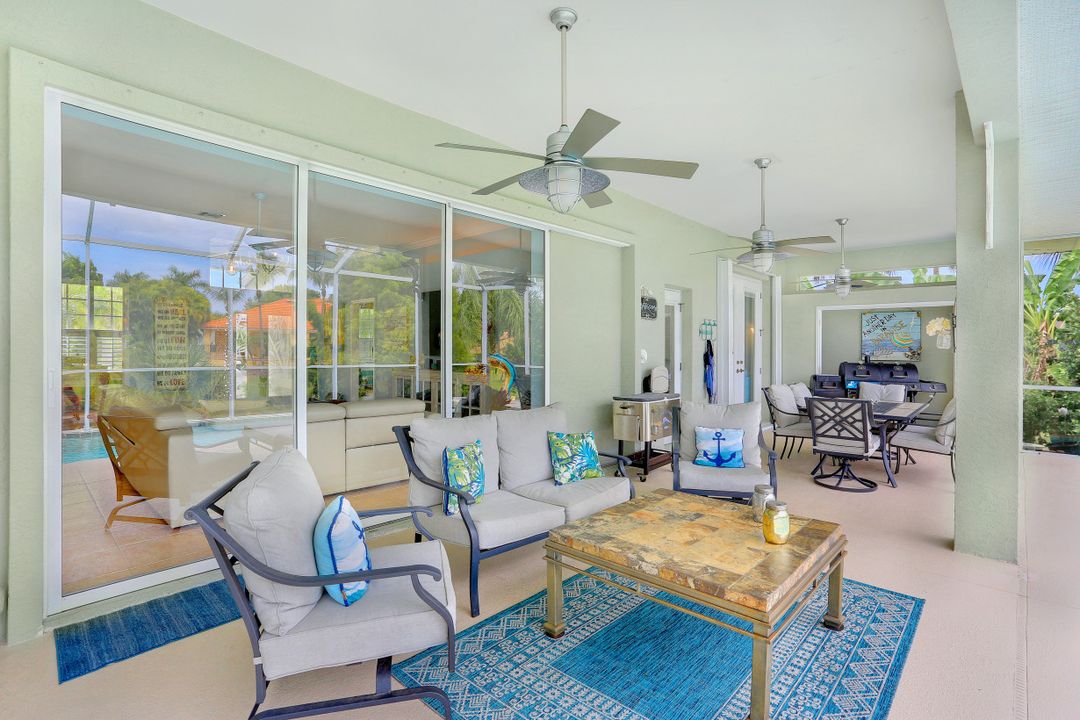 8708 S Lake Cir, Fort Myers, FL 33908