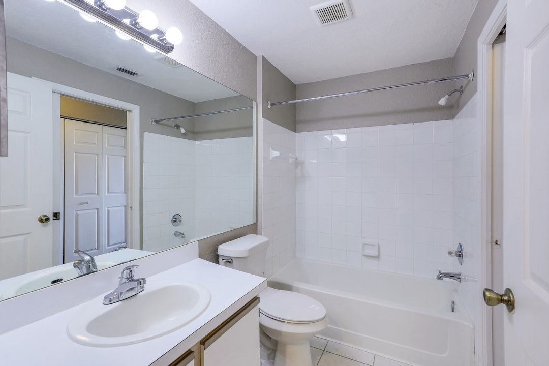 6490 Aragon Way #204, Fort Myers, FL 33966