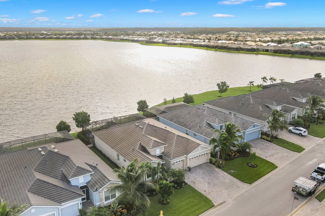 16479 Bonita Landing Cir, Bonita Springs, FL 34135