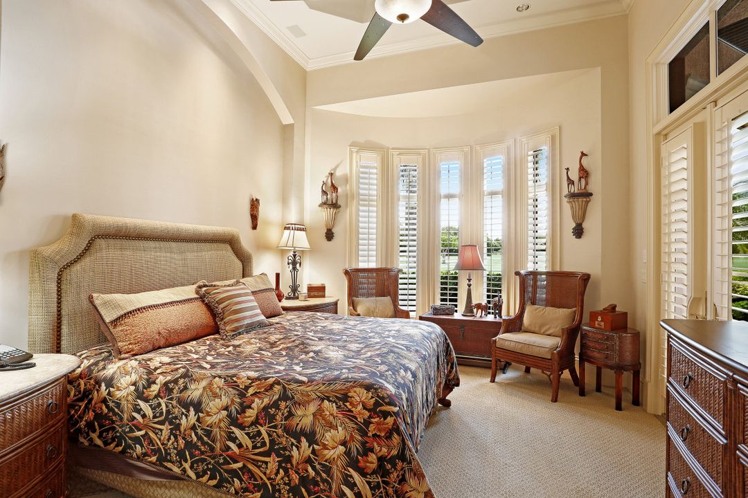 9779 Bent Grass Bend, Naples, FL 34108