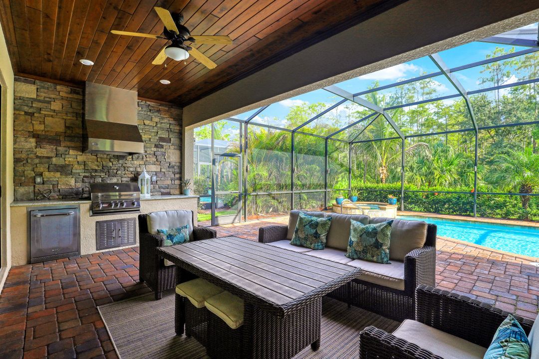 17320 Galway Run, Bonita Springs, FL 34135