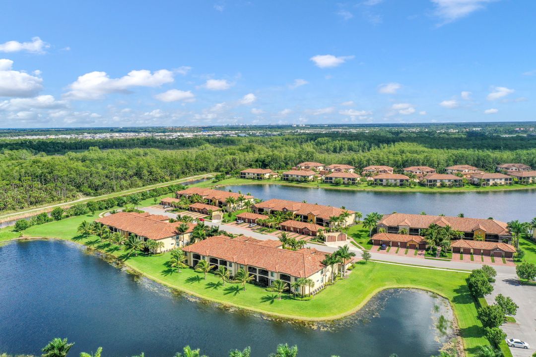 9528 Avellino Way #2515, Naples, FL 34113