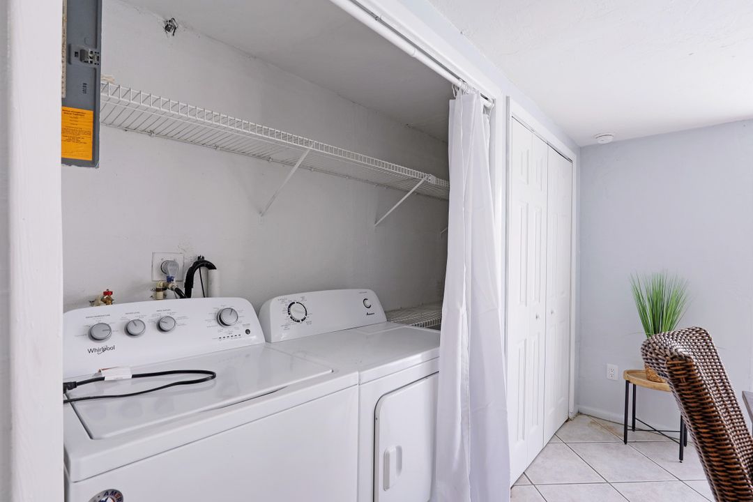 1637 Winkler Ave, Fort Myers, FL 33901