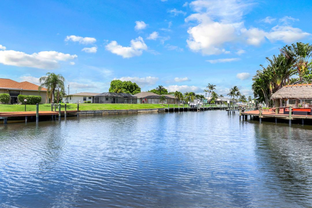 2511 SE 19th Ave, Cape Coral, FL 33904