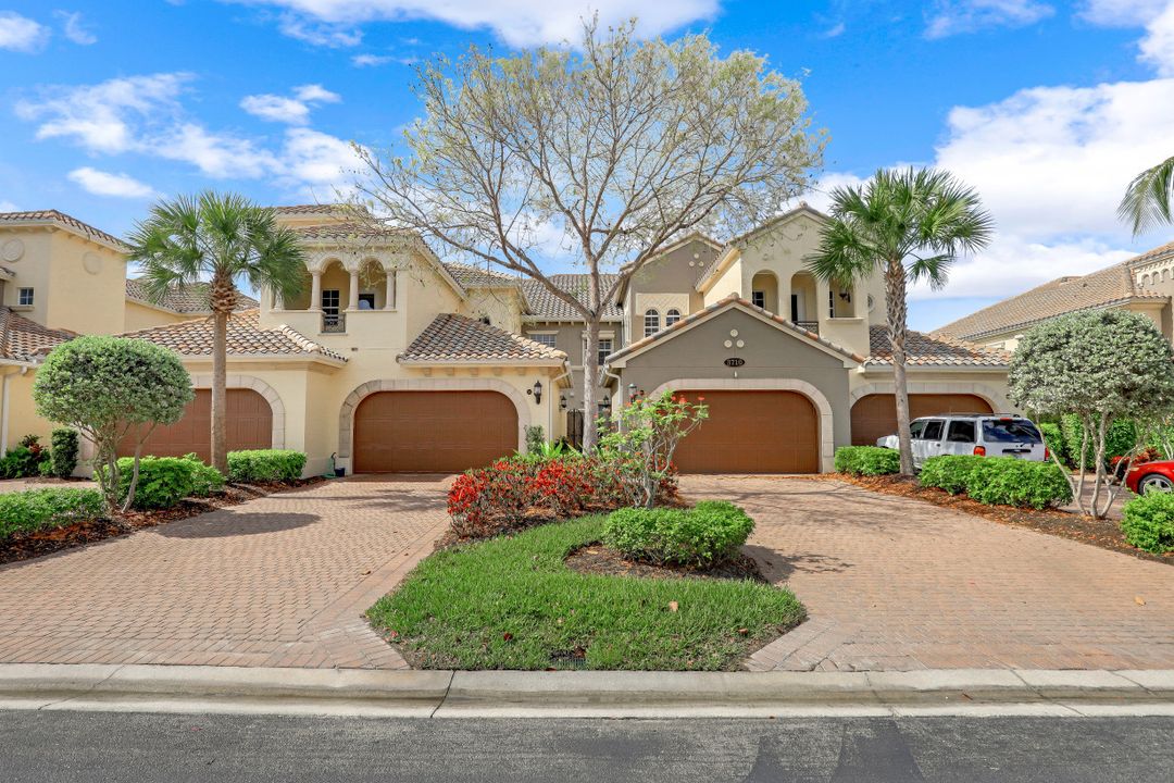 3710 Montreux Ln #203, Naples, FL 34114