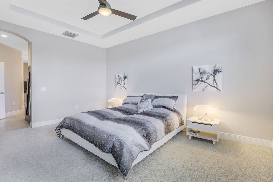 2185 Frangipani Cir, Naples, FL 34120