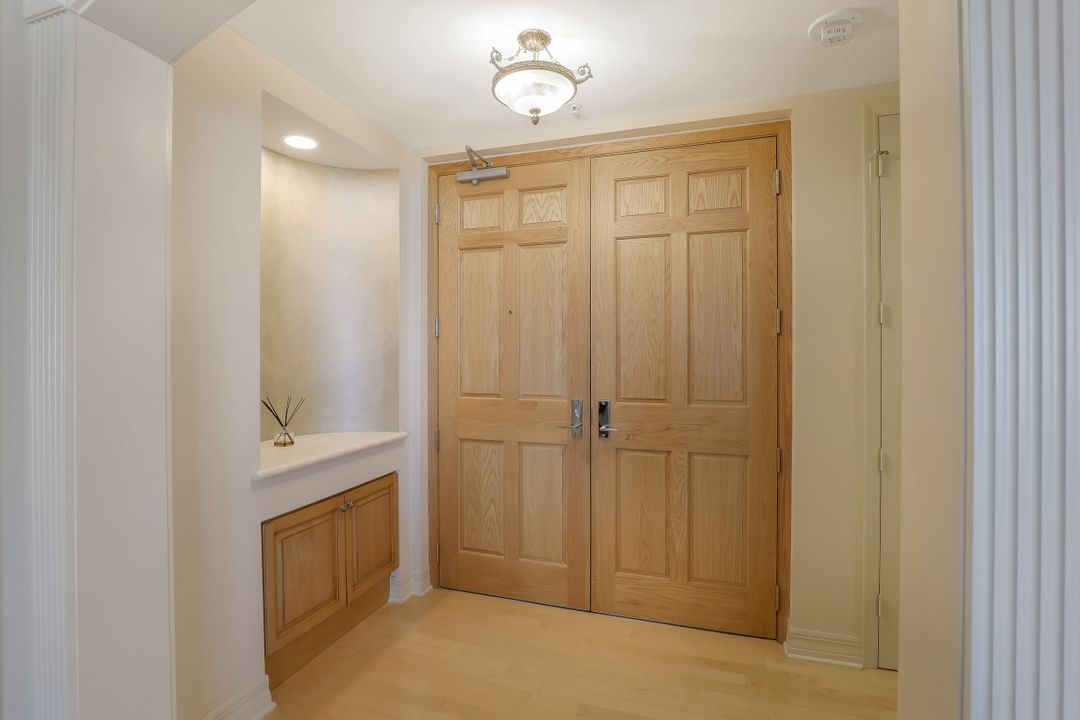 960 Cape Marco Dr #1905, Marco Island, FL 34145