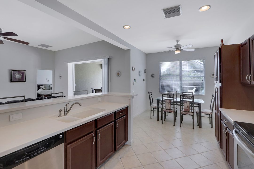 2632 Maraval Ct, Cape Coral, FL 33991