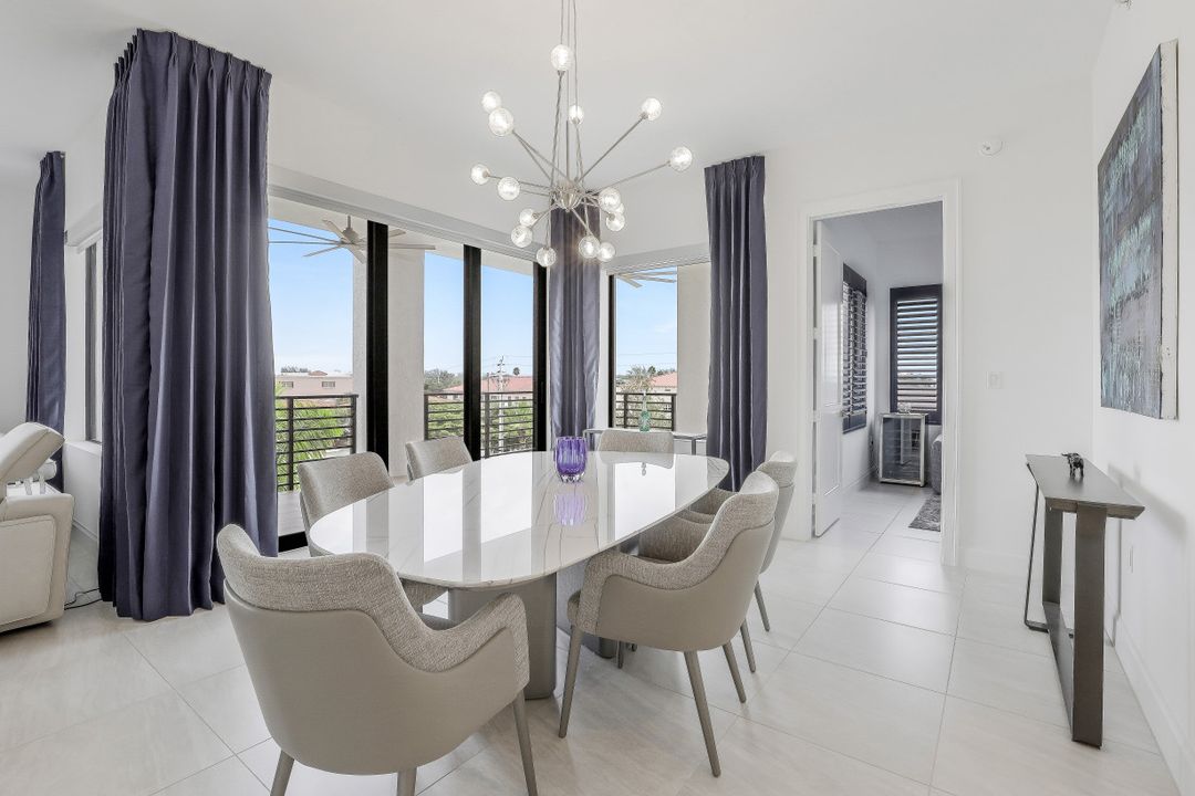 1111 Central Ave #416, Naples, FL 34102