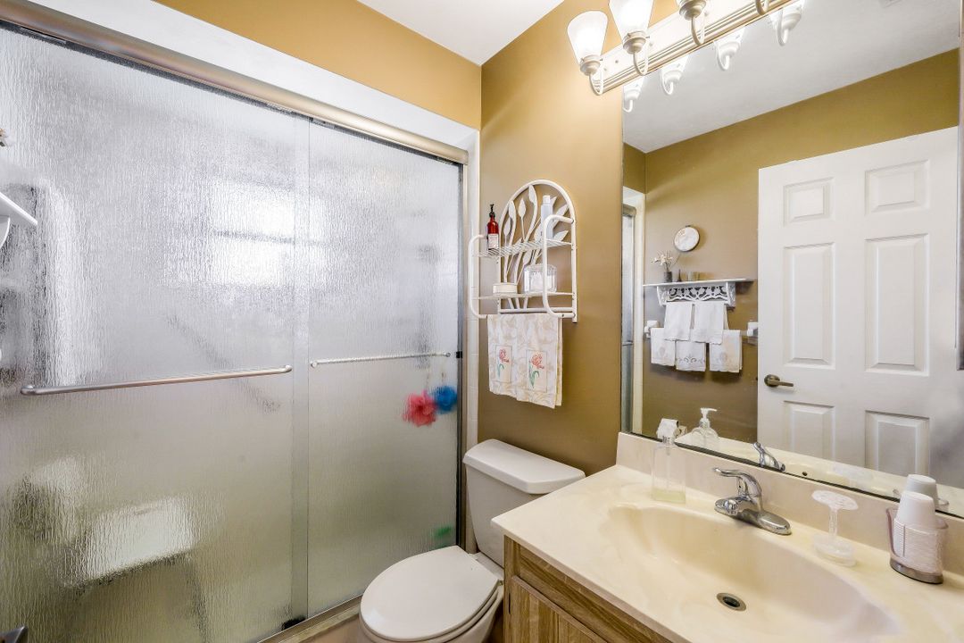 1120 Dana Ct, Marco Island, FL 34145