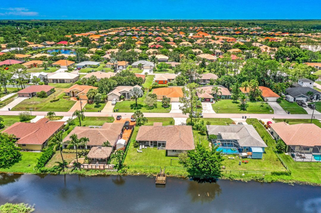 10650 Wood Ibis Ave, Bonita Springs, FL 34135