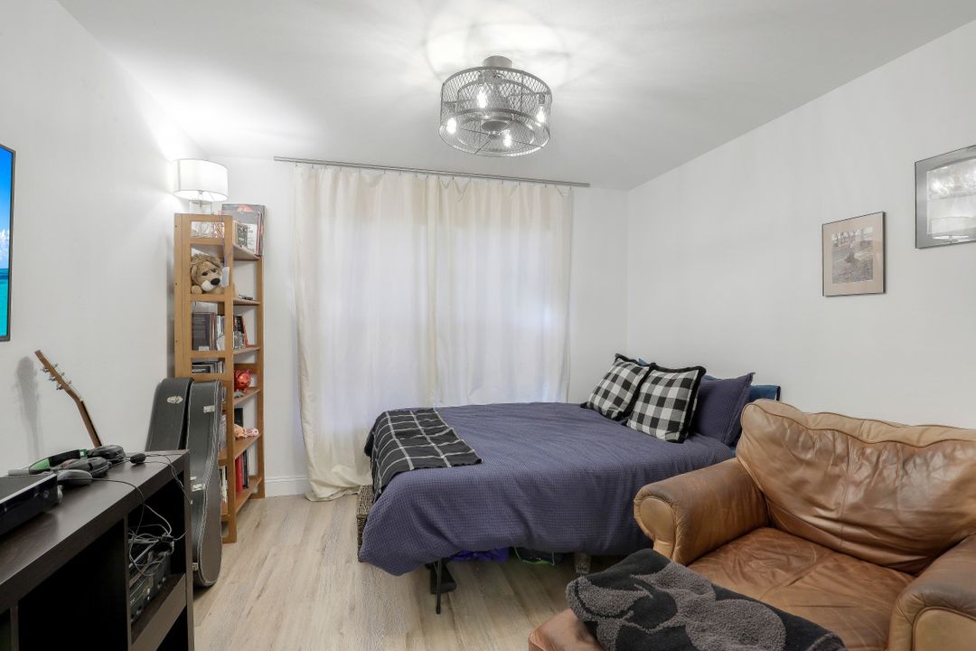 17811 Castle Harbor Dr, Fort Myers, FL 33967