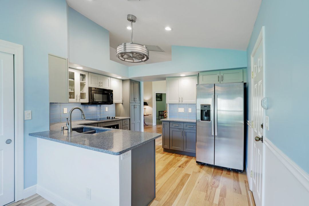 12690 Glen Hollow Dr, Bonita Springs, FL 34135