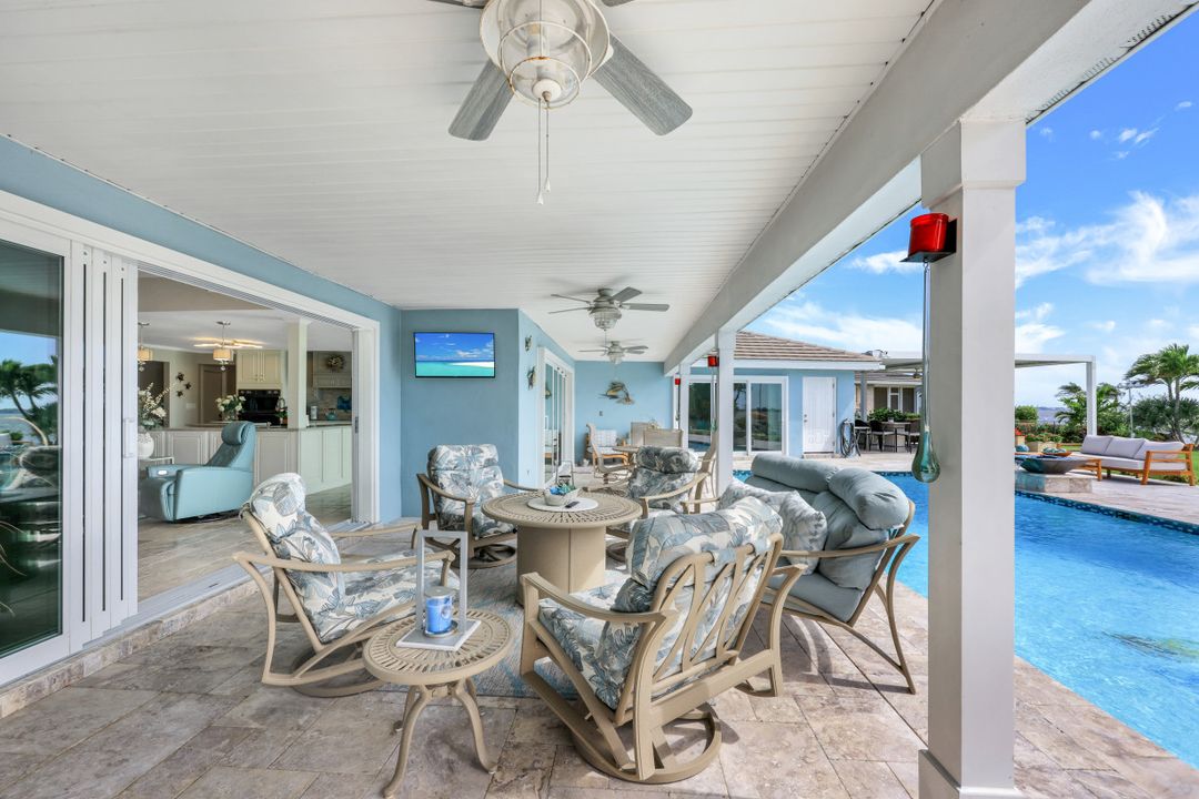 3735 SE 21st Pl, Cape Coral, FL 33904