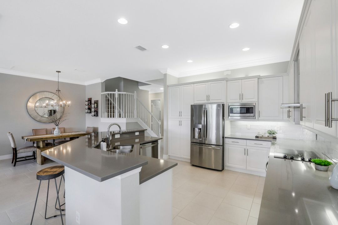 11691 Stonecreek Cir, Fort Myers, FL 33913