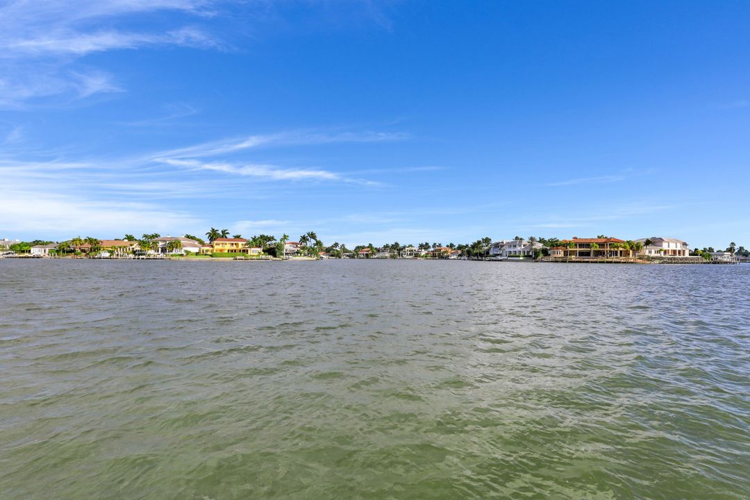 3300 Gulf Shore Blvd N #103, Naples, FL 34103