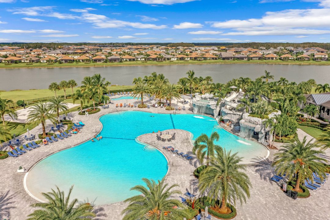 17441 Elkgrove Ln, Estero, FL 33928