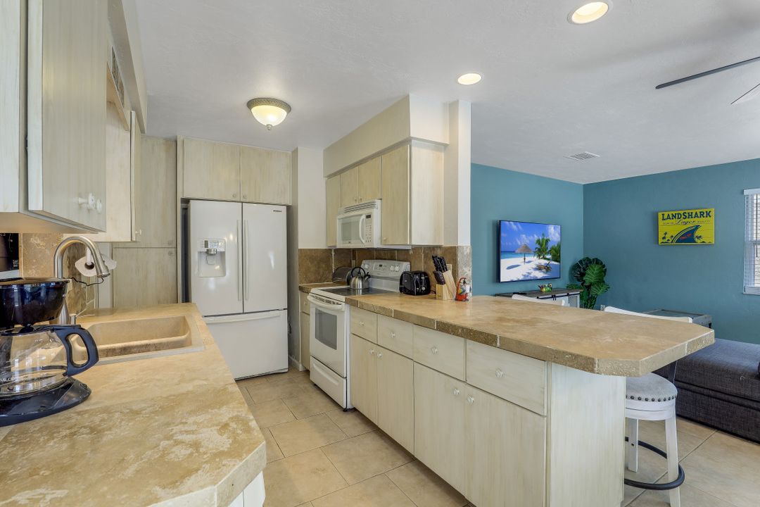 217 Miramar St, Fort Myers Beach, FL 33931