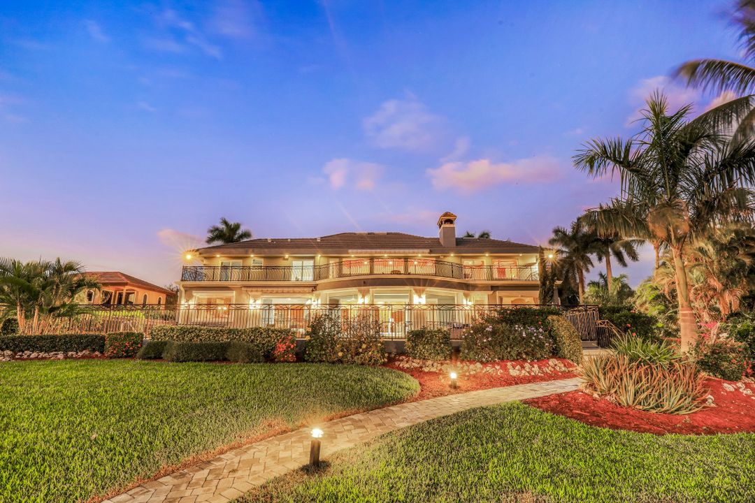 1461 Caxambas Ct, Marco Island, FL 34145