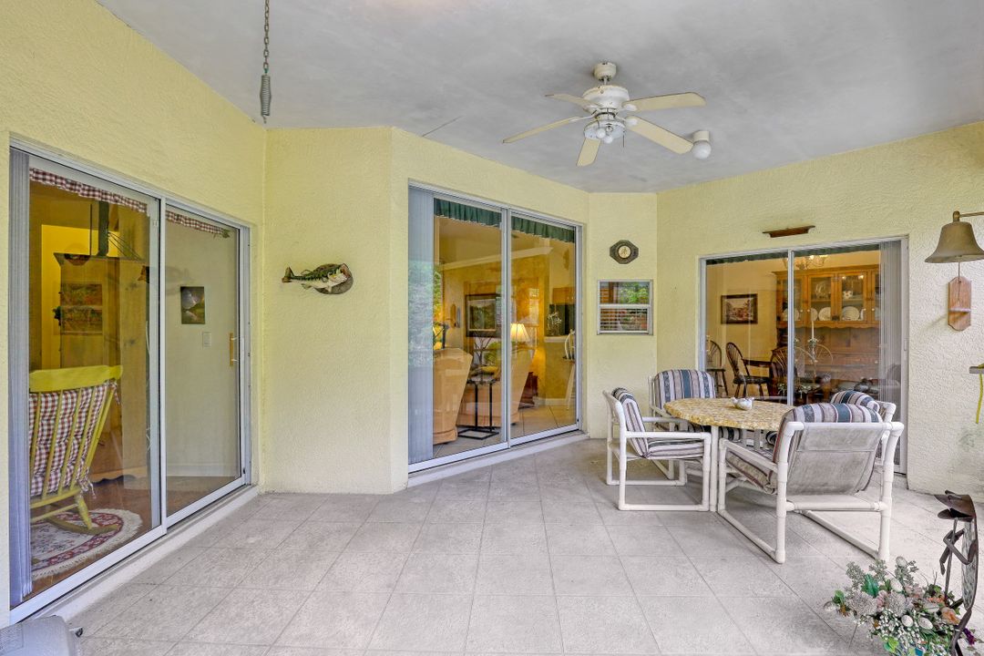 61 1st St, Bonita Springs, FL 34134