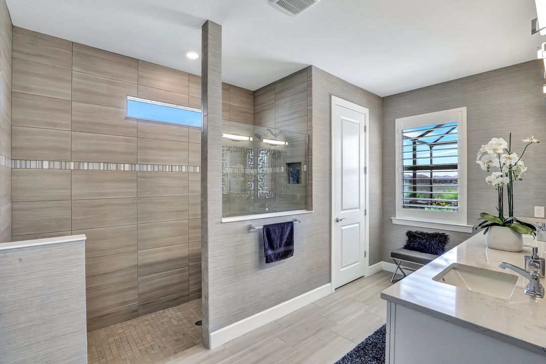 19311 Elston Wy, Estero, FL 33928