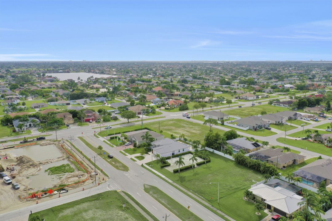 1616 Beach Pkwy W, Cape Coral, FL 33914