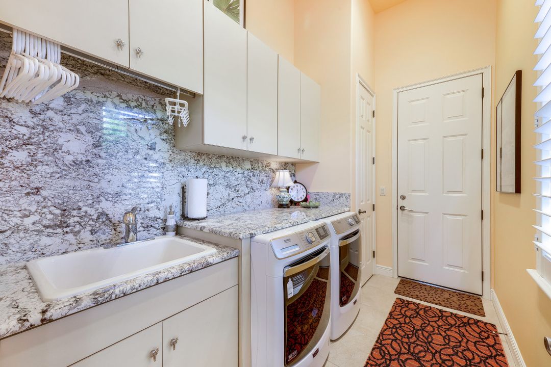 12561 Vittoria Way, Fort Myers, FL 33912