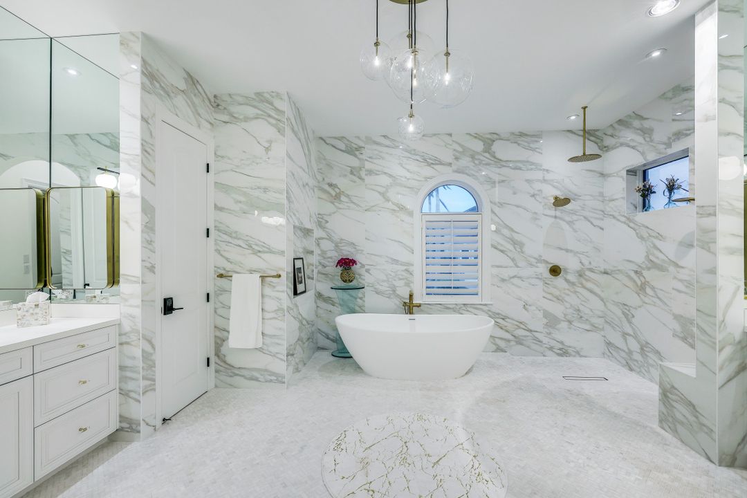 403 Seabee Ave, Naples, FL 34108