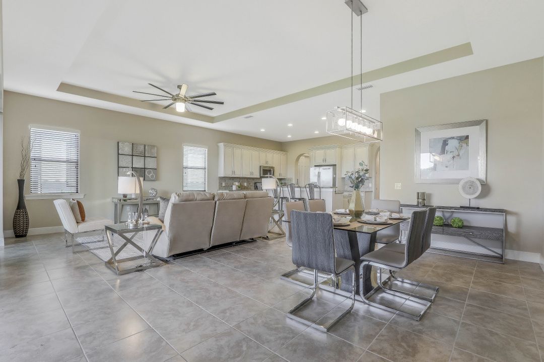 12471 Kentwood Ave, Fort Myers, FL 33913