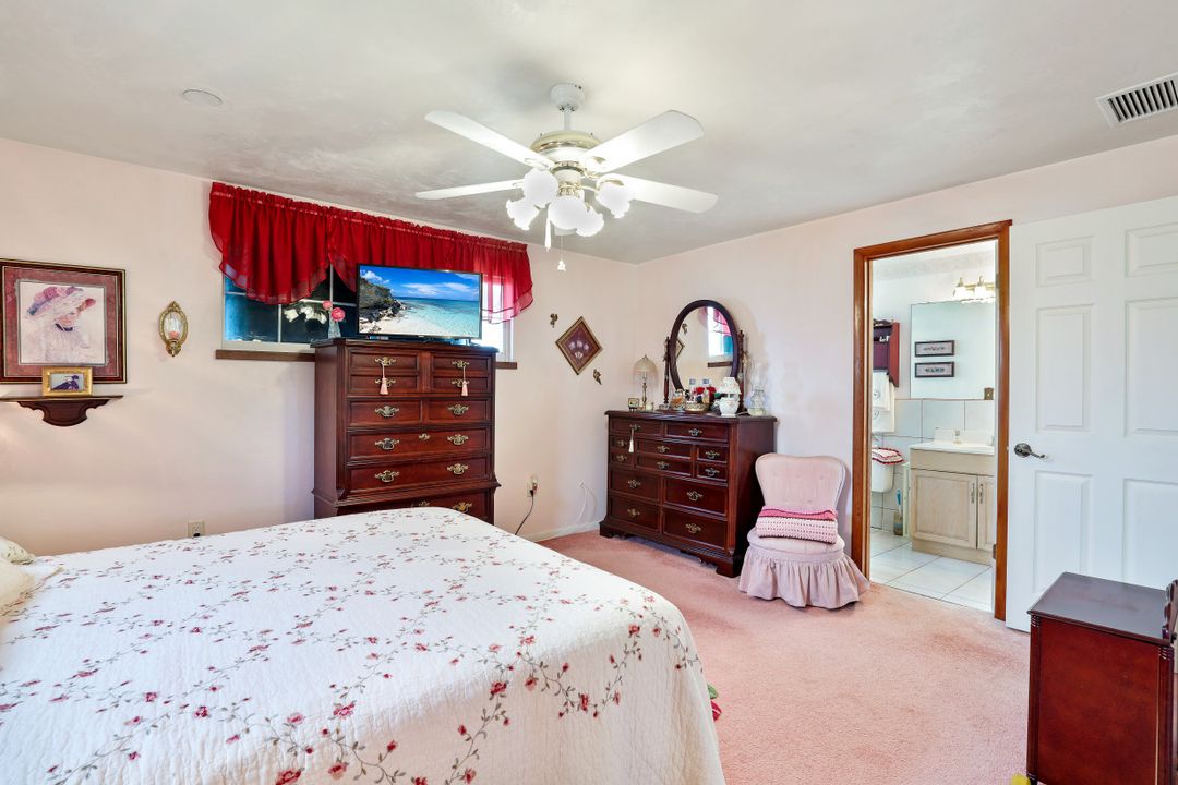 6630 Carmelita Dr, Fort Myers, FL 33905