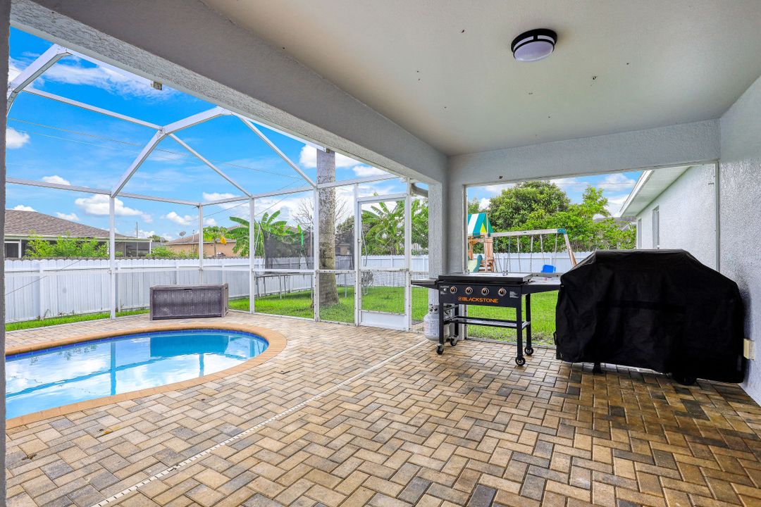 2030 NE 25th St, Cape Coral, FL 33909