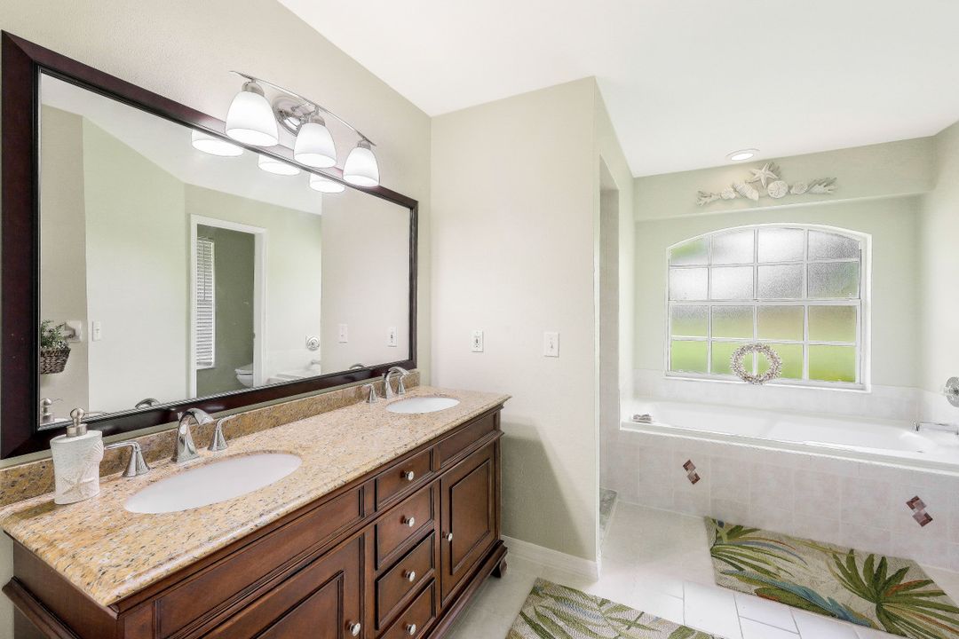 6649 Idlewild St, Fort Myers, FL 33966