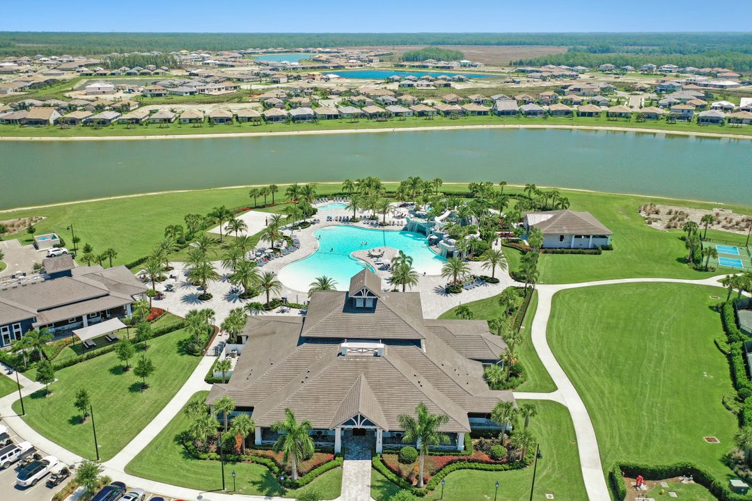 17477 Cabrini Way, Estero, FL 33928