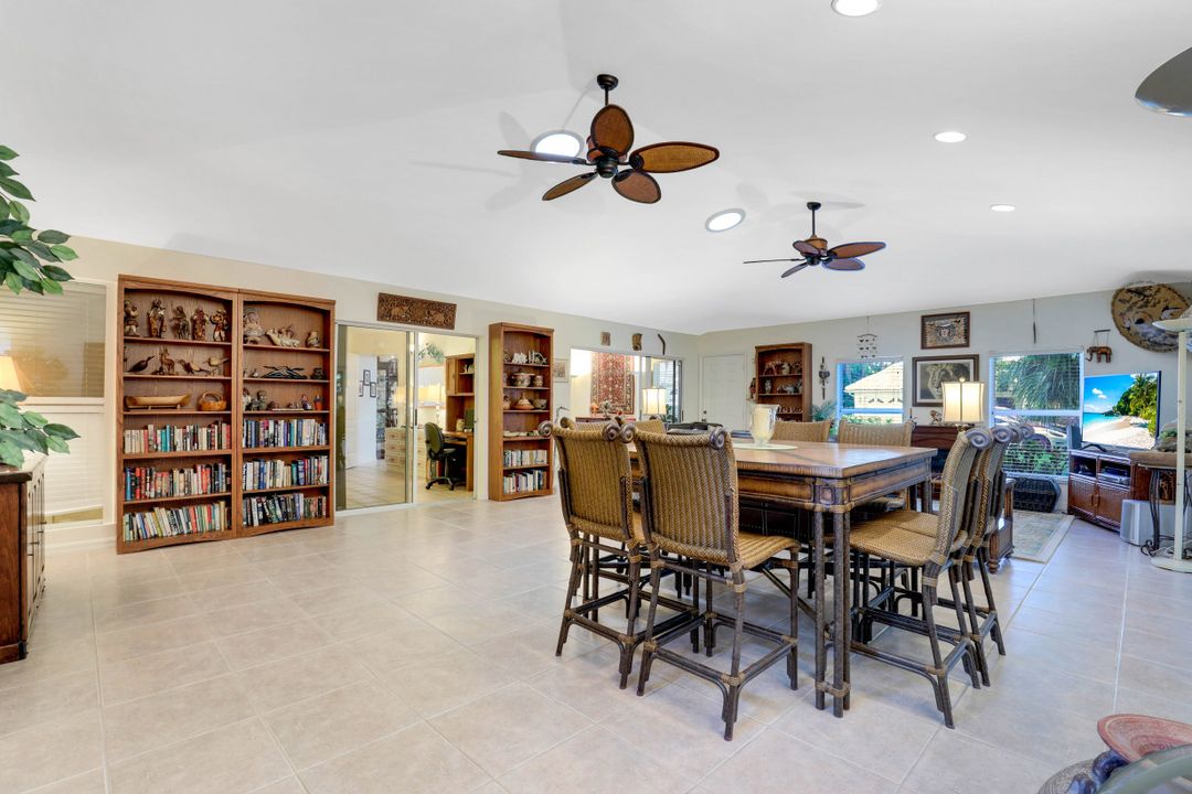 15185 Majorca Bay Dr #1, Naples, FL 34110