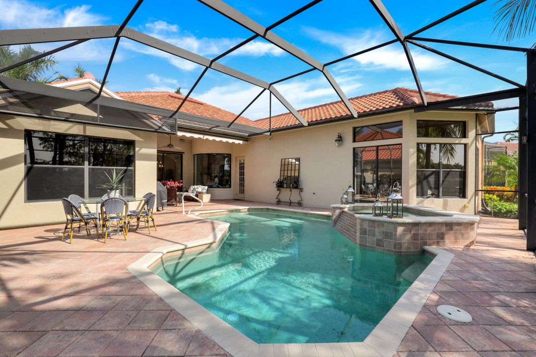 3114 Terramar Ct, Naples, FL 34119