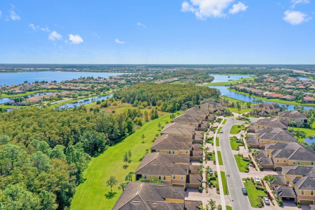 9542 Ironstone Terrace #202, Naples, FL 34120