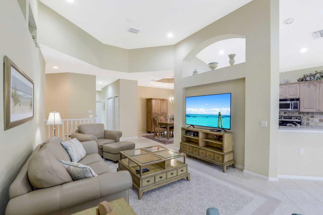 10392 Autumn Breeze Dr #201, Bonita Springs, FL 34135