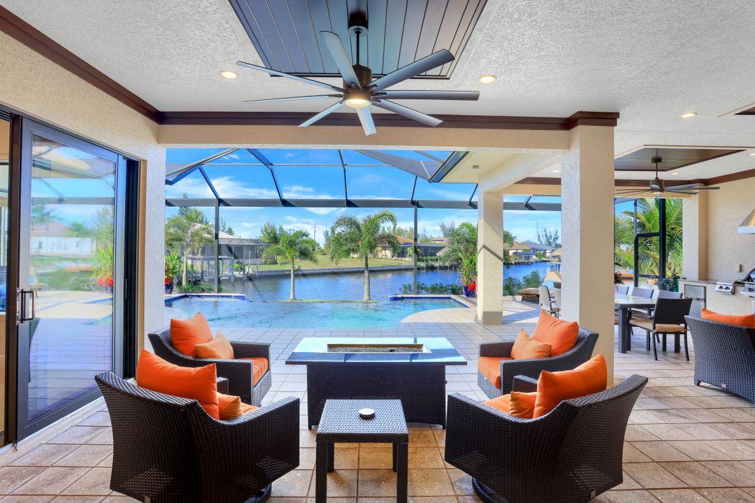 128 NW 39th Ave, Cape Coral, FL 33993