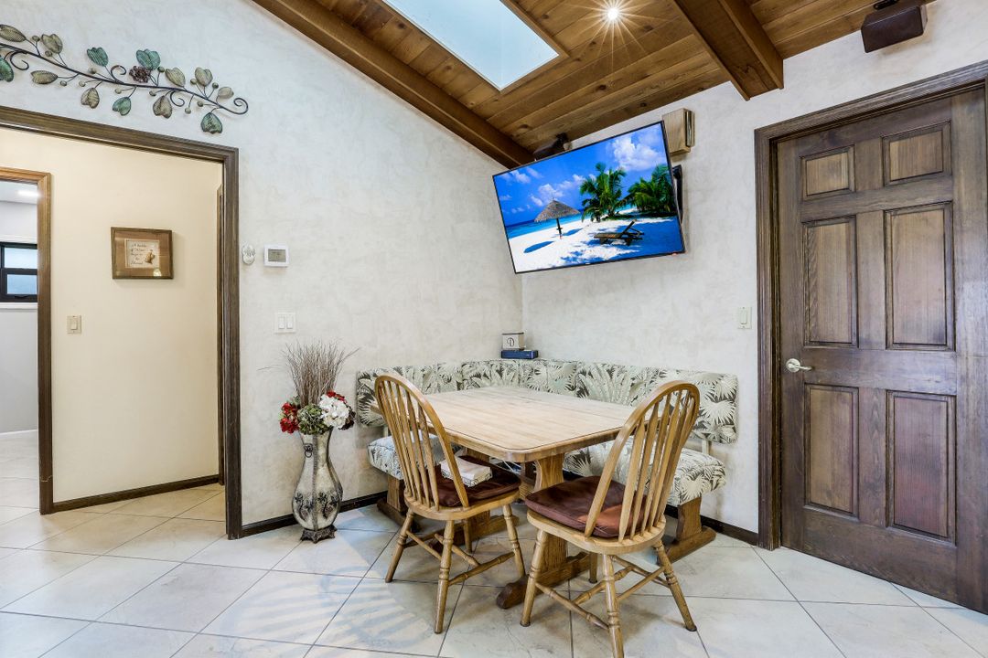 4408 SE 12th Ave, Cape Coral, FL 33904