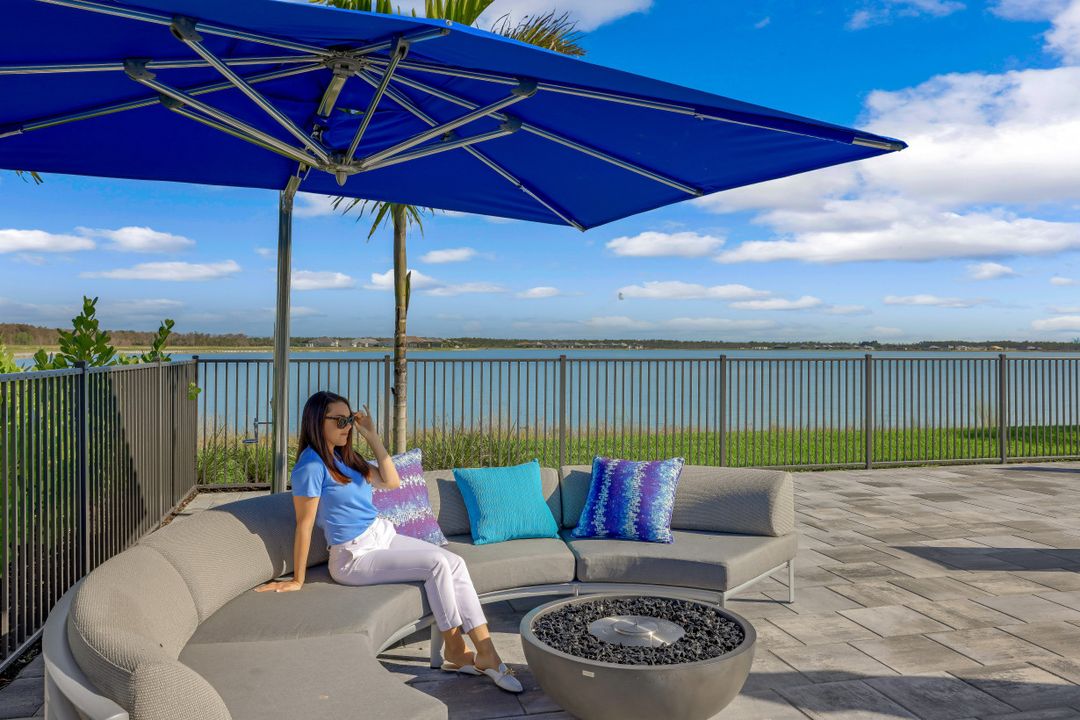 19001 Aqua Shore Dr, Fort Myers, FL 33913