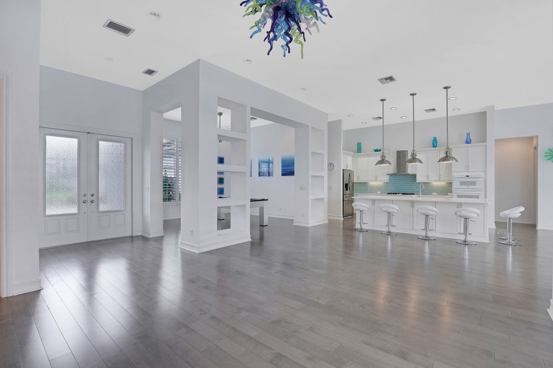 17214 Hidden Estates Cir, Fort Myers, FL 33908