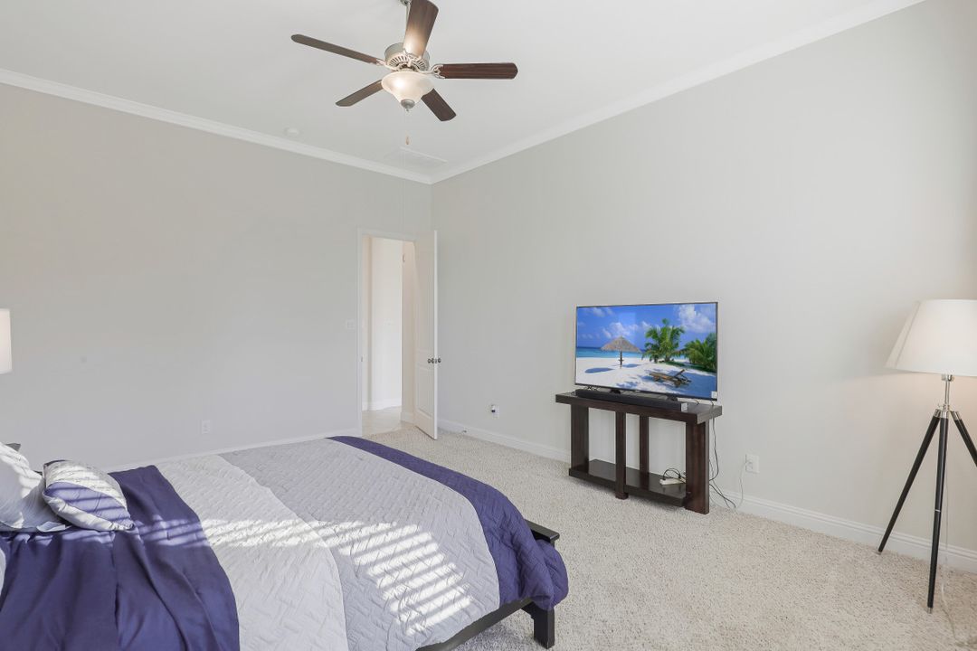 409 Westwood Dr, League City, TX 77573