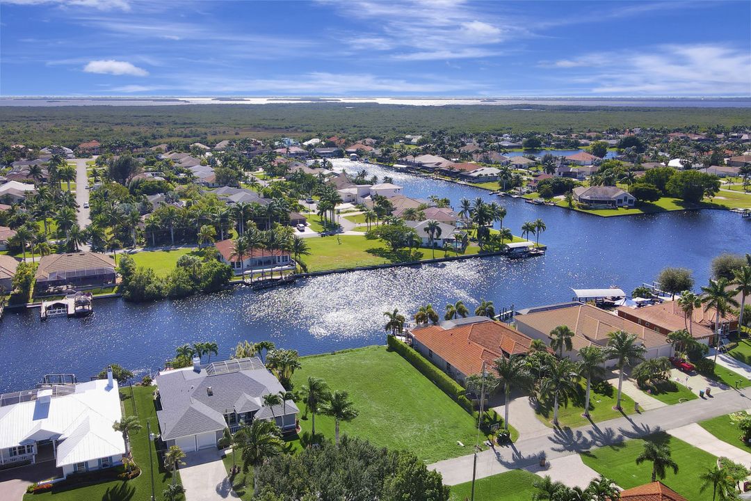 2522 SW 52nd Ln, Cape Coral, FL 33914