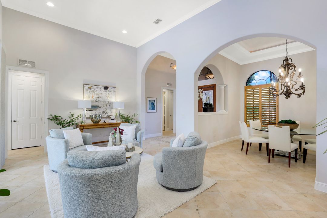 3114 Terramar Ct, Naples, FL 34119