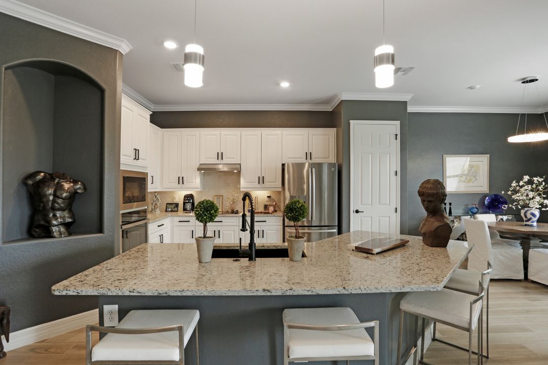 28004 Kerry Ct, Bonita Springs, FL 34135