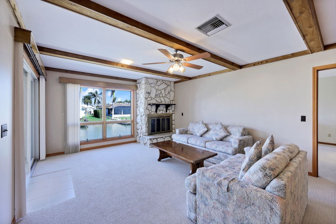 459 Marquesas Ct, Marco Island, FL 34145