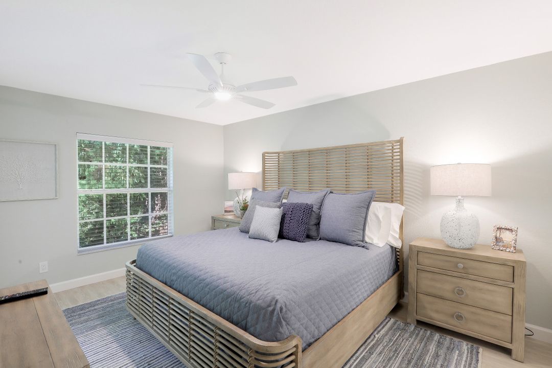 773 Wiggins Lake Dr #204, Naples, FL 34110