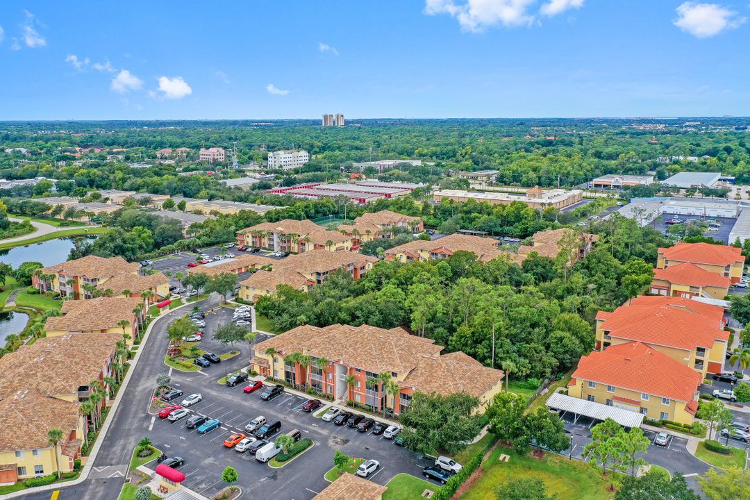 6401 Aragon Way #205, Fort Myers, FL 33966