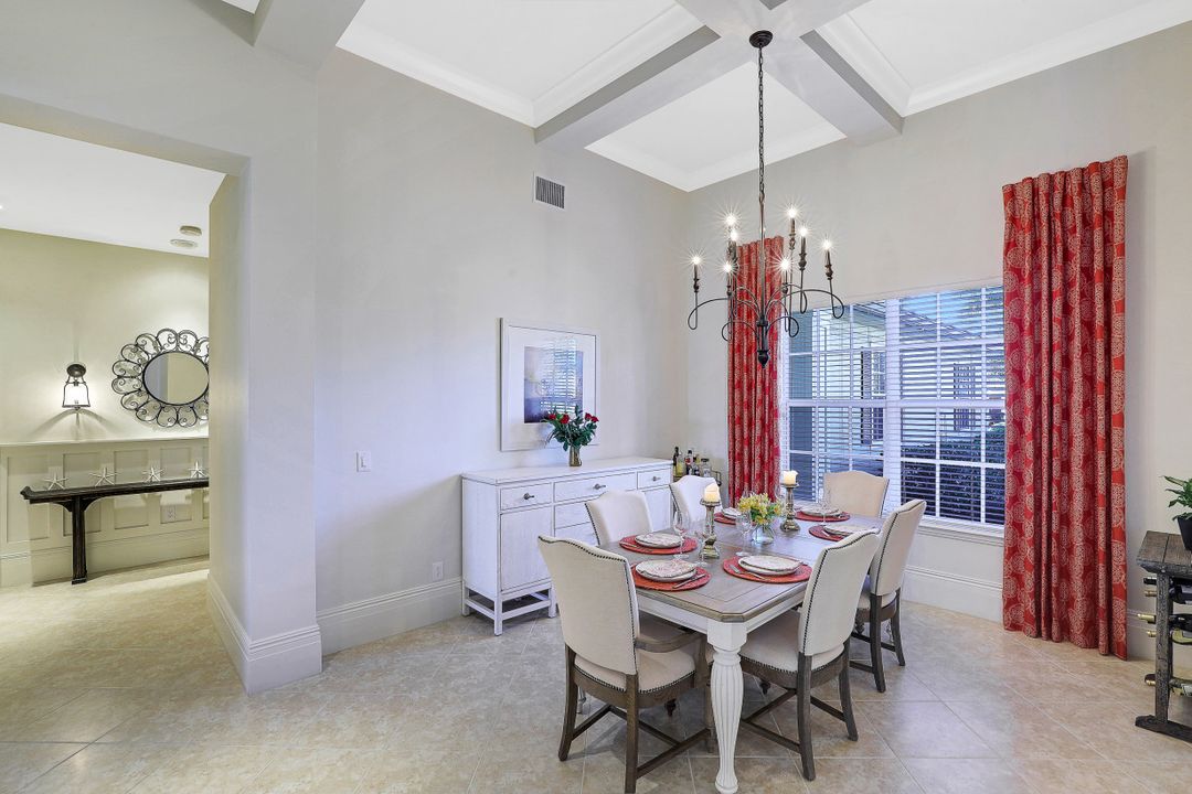 3740 Mossy Oak Dr, Fort Myers, FL 33905