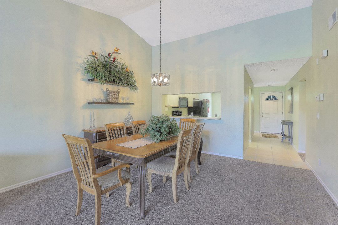 1290 Yesica Ann Cir #G-202, Naples, FL 34110